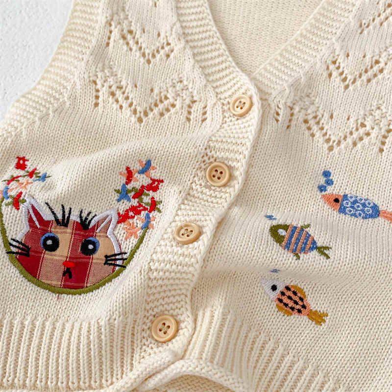 Cat and Fish Embroidered Knitted Vest Sweater