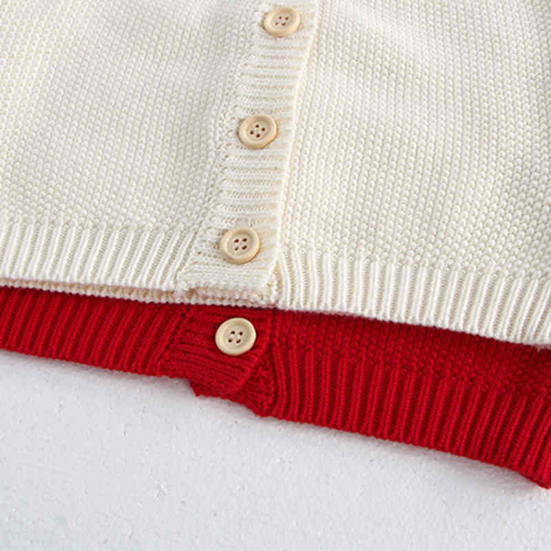 Simple Embroidered Long Sleeve Knitted Sweater