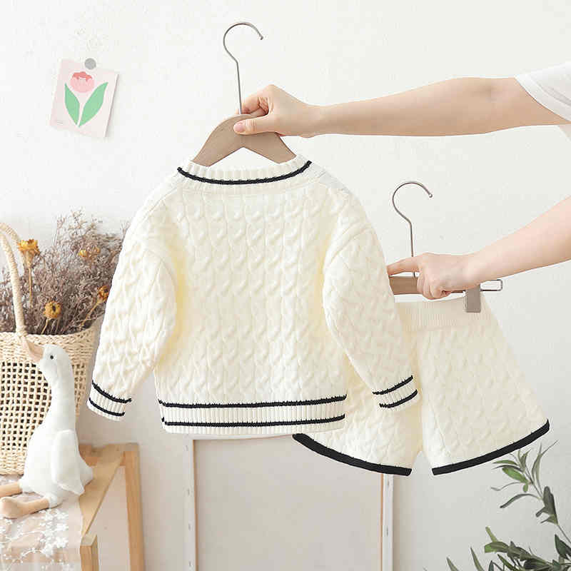 Girls V-neck Cable Sweater Two-piece Set