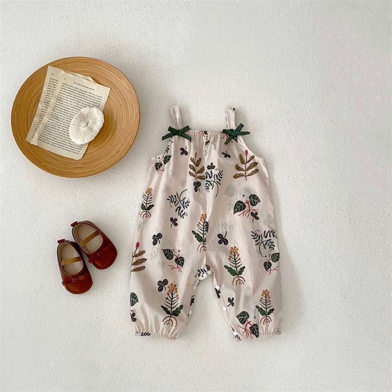 Infant Leaf Print Suspender Jumpsuit