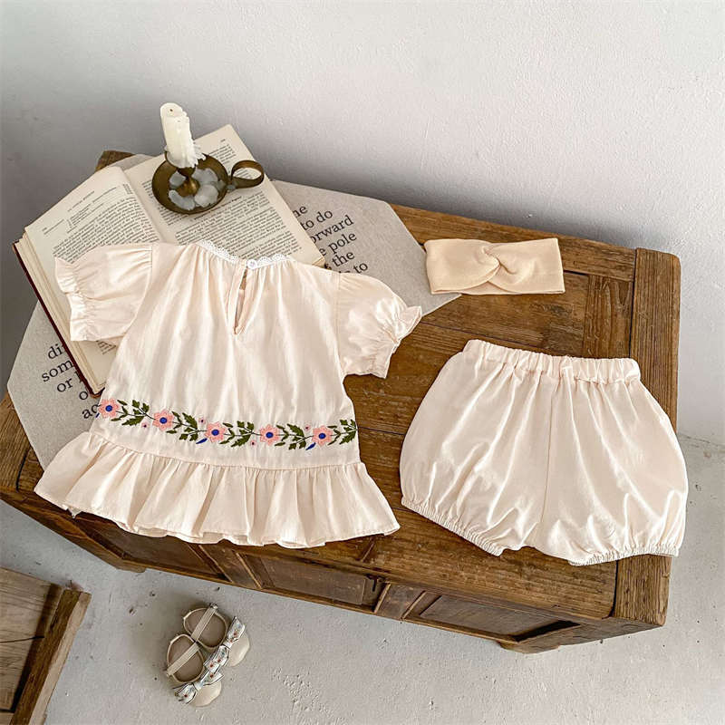 Round Neck Embroidered Shirt and Shorts Suit