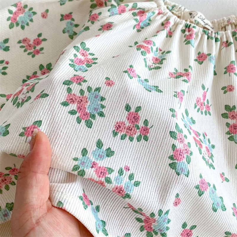 Cute Floral Long-sleeved Girls Top