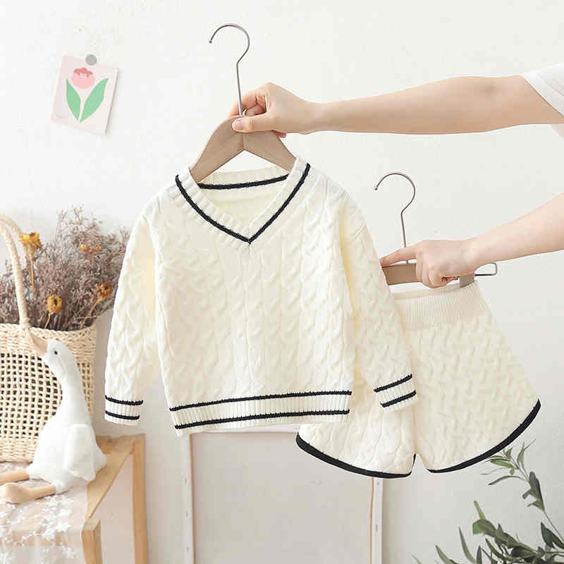 Girls V-neck Cable Sweater Two-piece Set