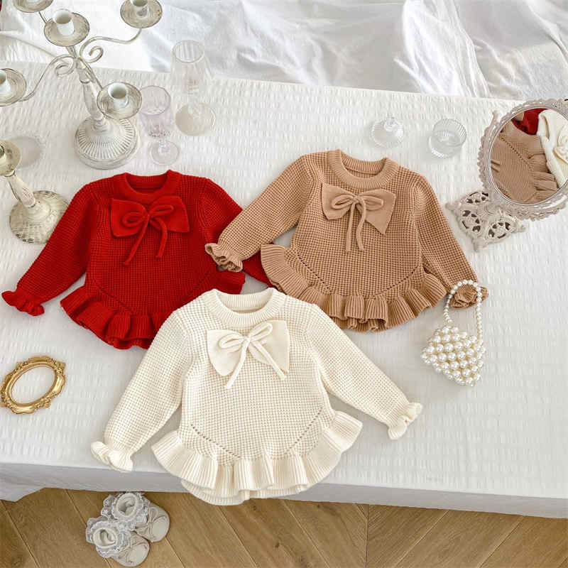 Round Neck Bow Knitted Sweater